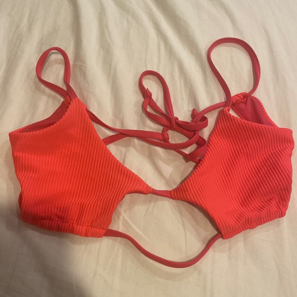 Frankie’s Bikinis Hot Pink ribbed bikini top